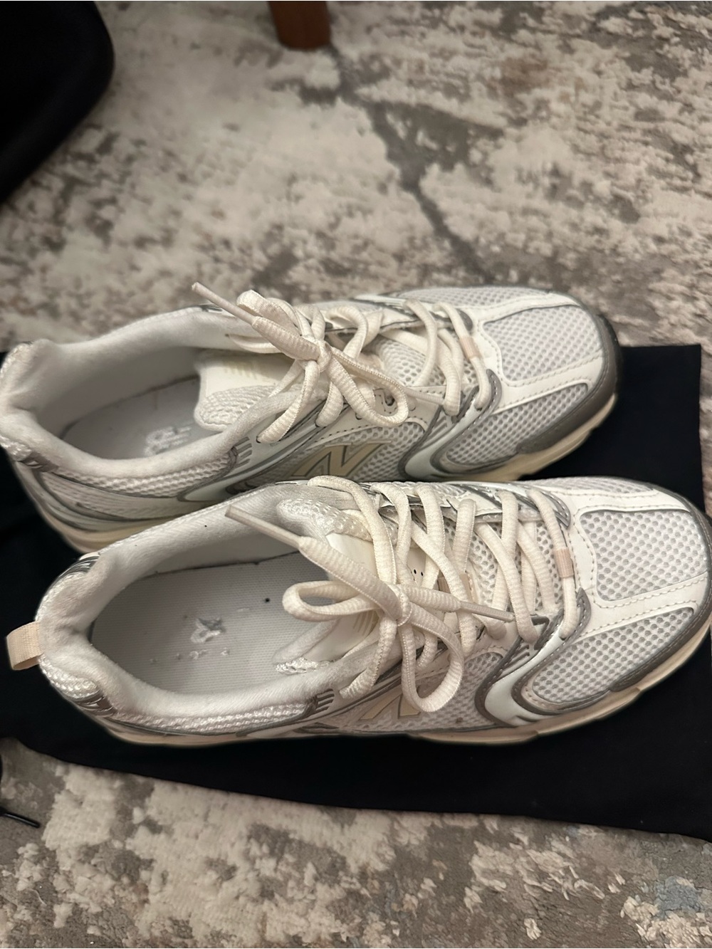 New balance womenWhite Mesh and Silver Accent Sneakers